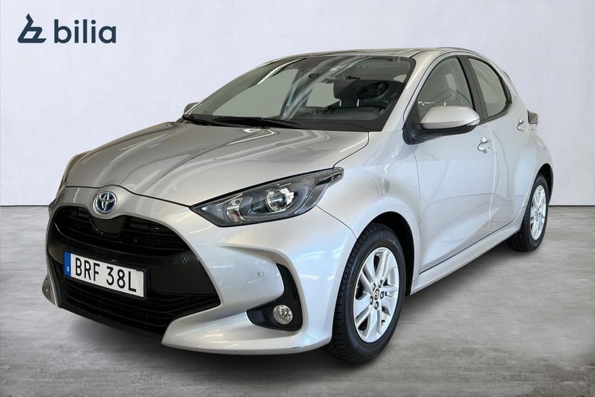 Bild 1 av Toyota Yaris Hybrid 1,5 5D Active Komfortpaket P-Sensorer