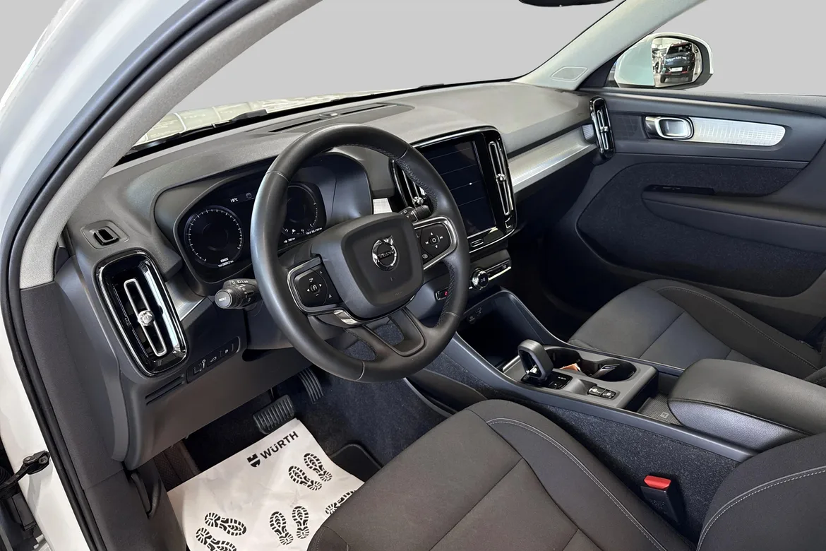 picture of a car