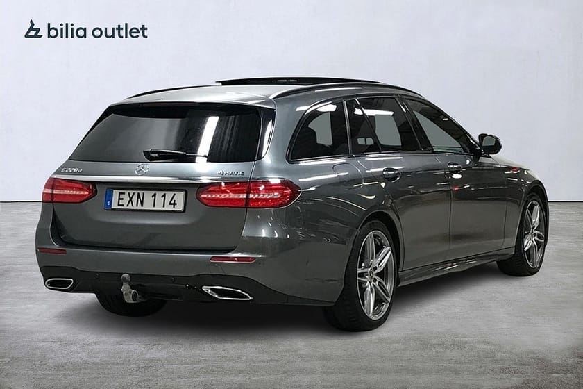 Bild 5 av Mercedes-Benz E 220 T d 4MATIC AMG 194hk Nightpkt Pano Drag Burmester