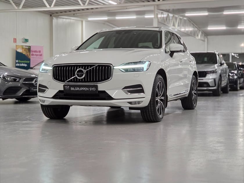 Bild 3 av Volvo XC60 T4 Geartronic Inscription |Panorama|Drag|Keyless|360°|