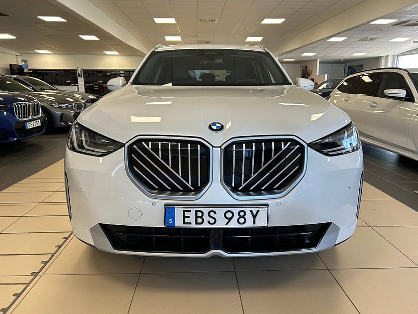 Bild 3 av BMW X3 30e xDrive 4,95% ränta AdaptivFarthållare Elstolar Drag