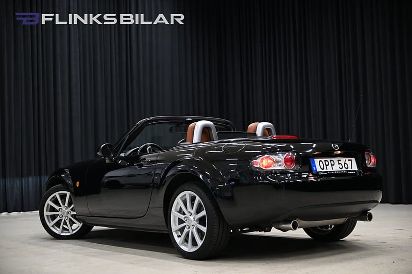Bild 4 av Mazda MX-5 Soft-top 2.0 MZR 160HK Softtop|Skinn|AC|Lågmil