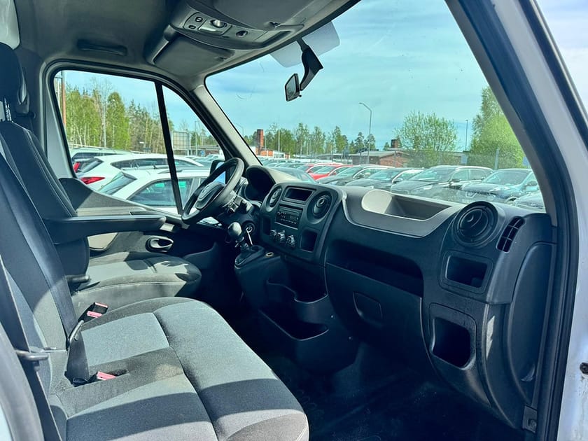 Bild 5 av Renault Master 3.3 T 2.3 dCi Euro 4 Ny besiktigad!