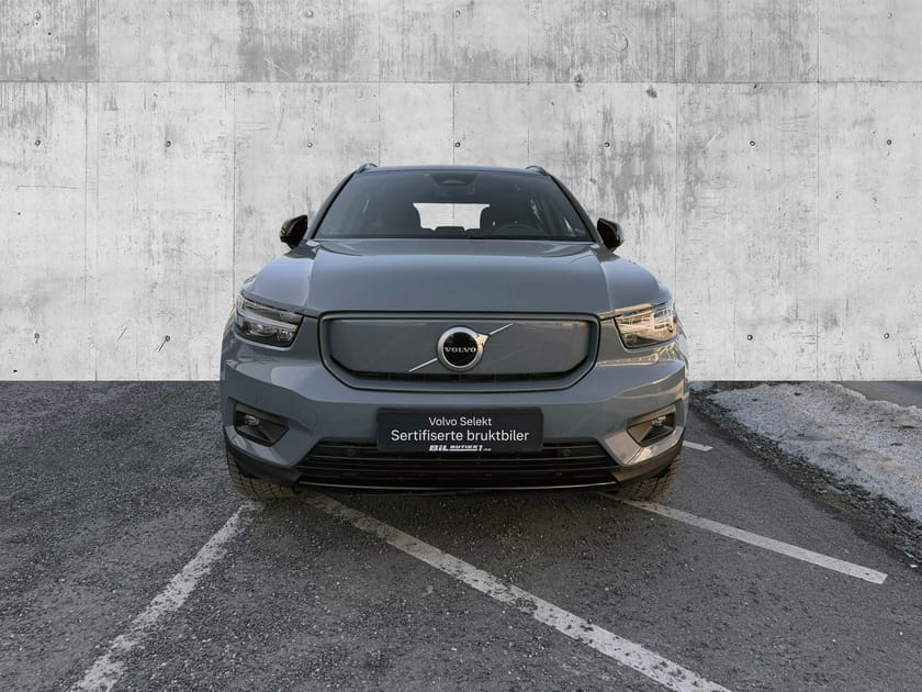 Bilde 4 av Volvo XC40 P6 Recharge Single Motor Plus / Varmer / App / Google / H.feste