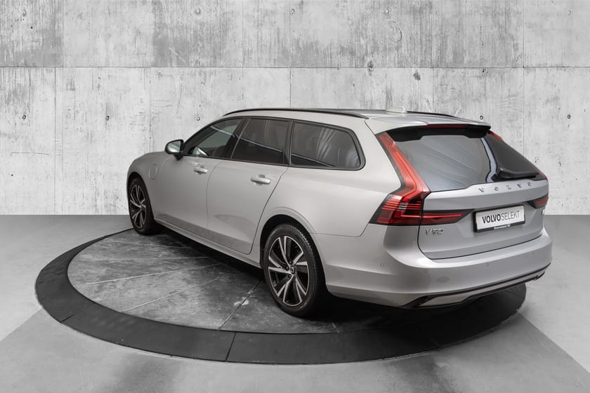 Bilde 5 av Volvo V90 T6 350hk AWD PLUS Dark LR/NAVI/H&K/Google/LUFT/KROK