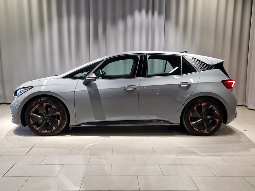 Bild 2 av CUPRA Born e-boost 58 | 231HK | NAVI / P-VÄRME / B-KAMERA