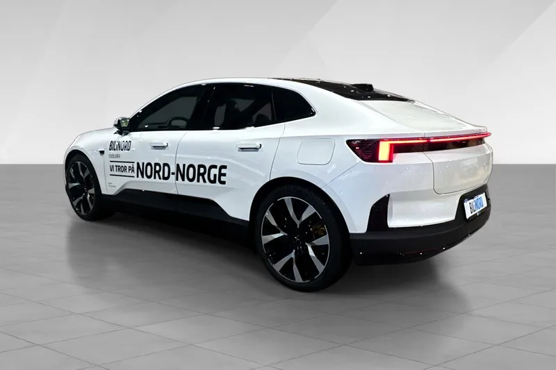 Polestar 4 Long Range Dual motor bilde 4