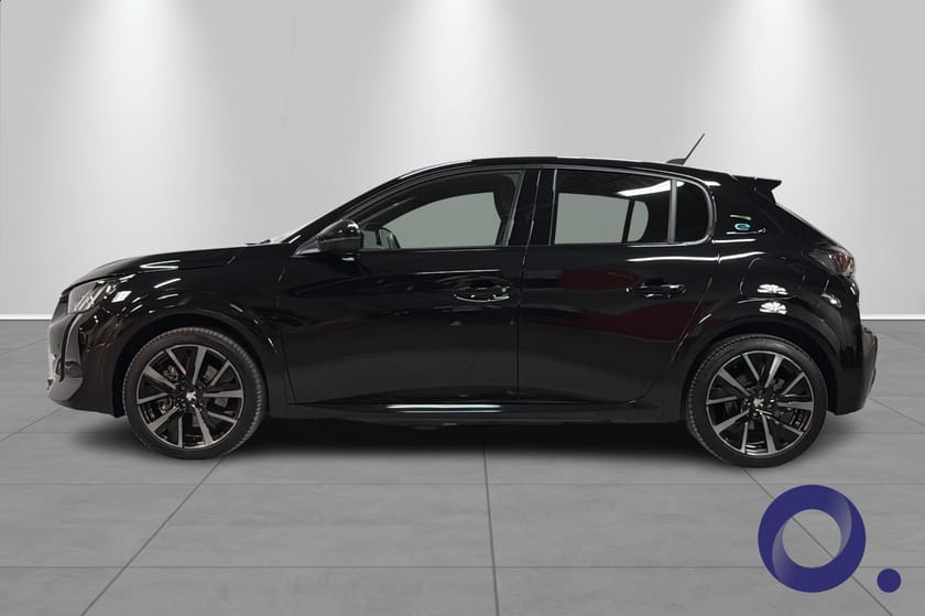 Bilde 2 av Peugeot e-208 GT 136 hk | ADAPTIV CRUISE, CARPLAY, KAMERA, NAVI++
