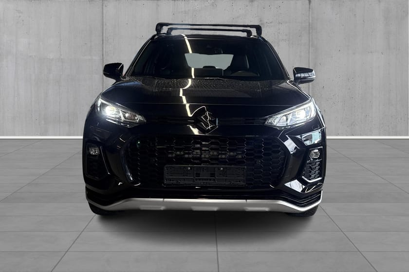 Bilde 2 av Suzuki Across Plug-in Hybrid Facelift, ledbar, hengerfeste