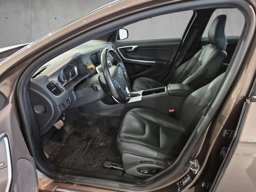 Bild 5 av Volvo V60 Cross Country D4 AWD Bus Adv Summum