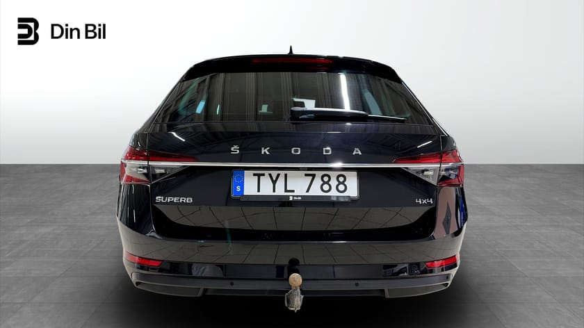 Bild 5 av Škoda Superb Kombi 2.0 TDI 4x4 Style Drag B-Kam Värmare