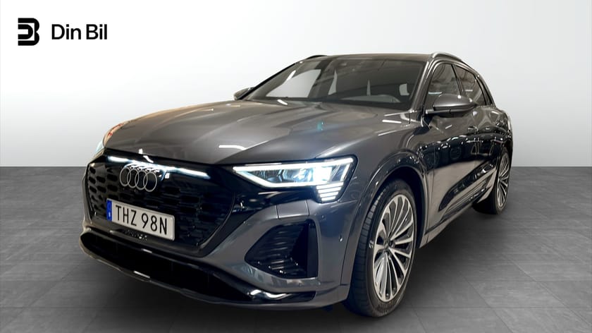 Bild 1 av Audi Q8 55 e-tron quattro 408HK S-line Selection | Pano I 360°