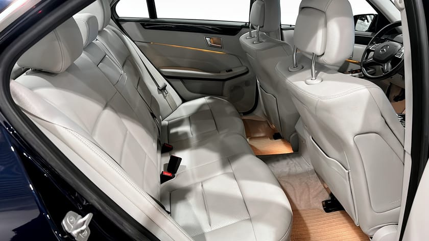 Bild 5 av Mercedes-Benz E 350 BlueTEC / Airmatic / Multikonturstolar