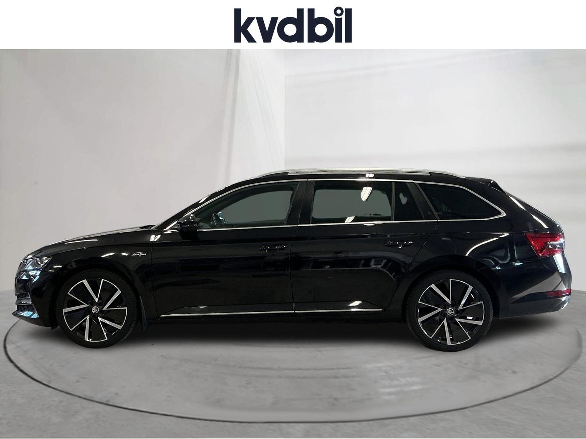 Škoda Superb iV Combi 1.4 TSI iV DSG Sekventiell, 218hk, 2020