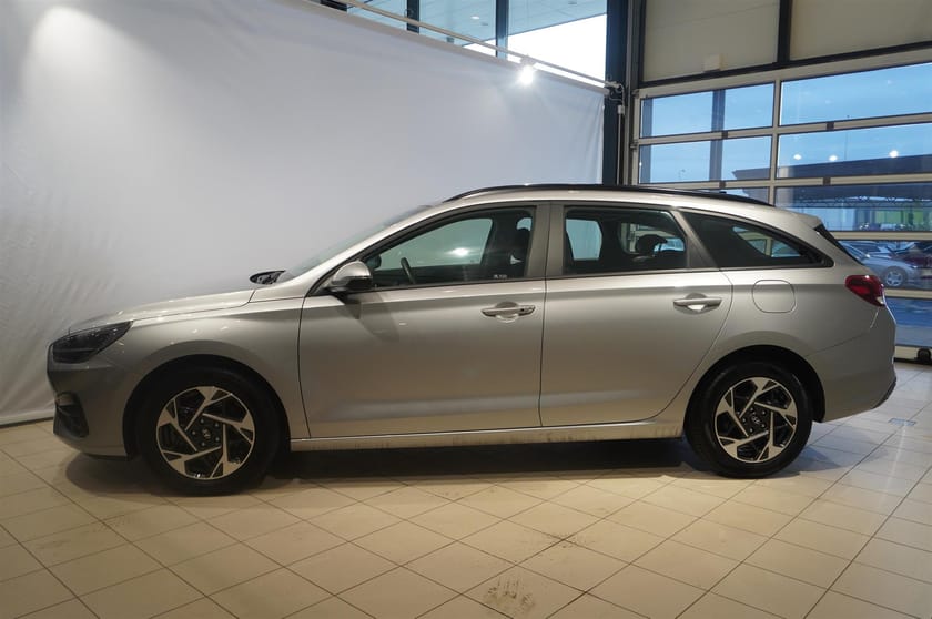 Bild 3 av Hyundai i30 Kombi 1.0 T-GDi 100hk MHEV DCT