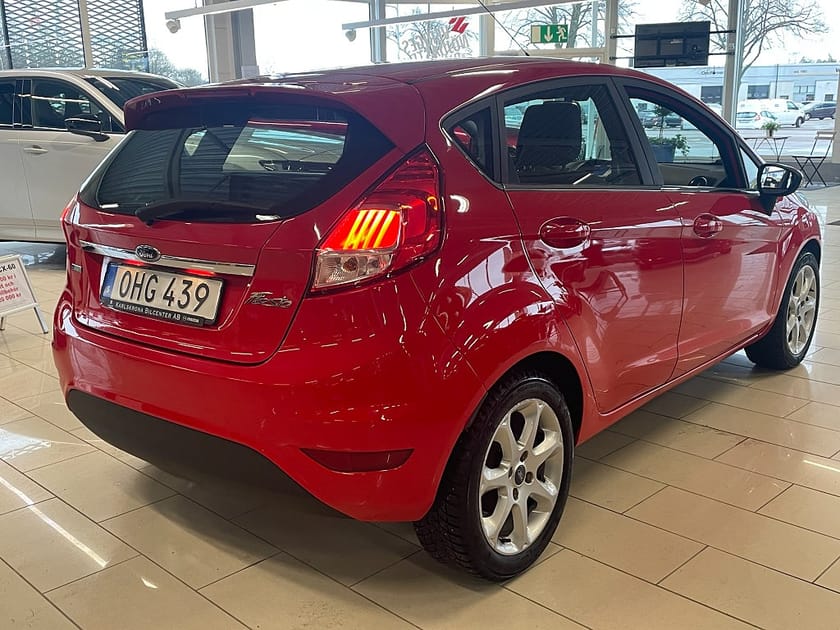 Bild 4 av Ford Fiesta 1.0 EcoBoost Titanium NY KAMREM