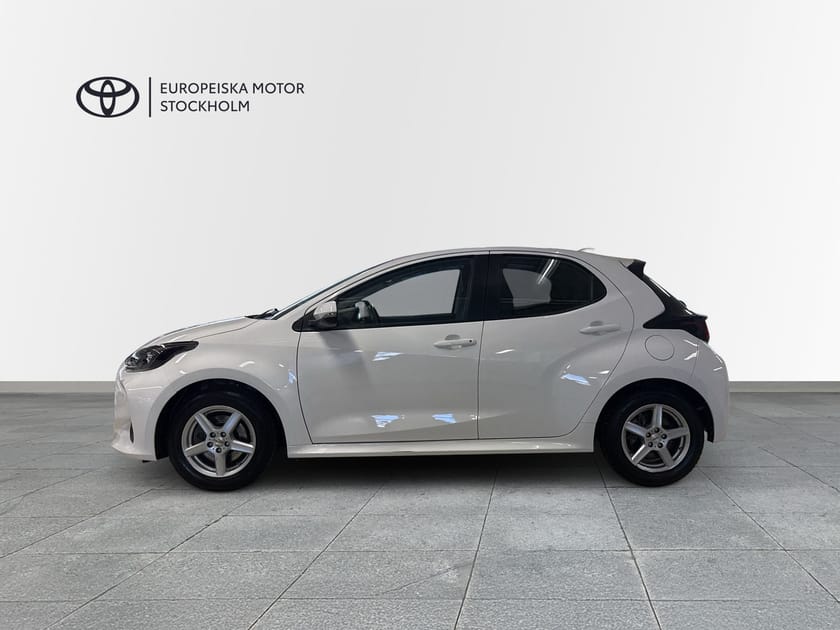 Bild 3 av Toyota Yaris Hybrid 1,5 5D ACTIVE KOMFORTPAKET / VINTERHJUL