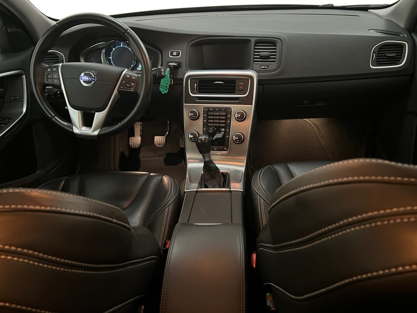 Bild 5 av Volvo V60 D5 Summum manuell Bus E PRO II