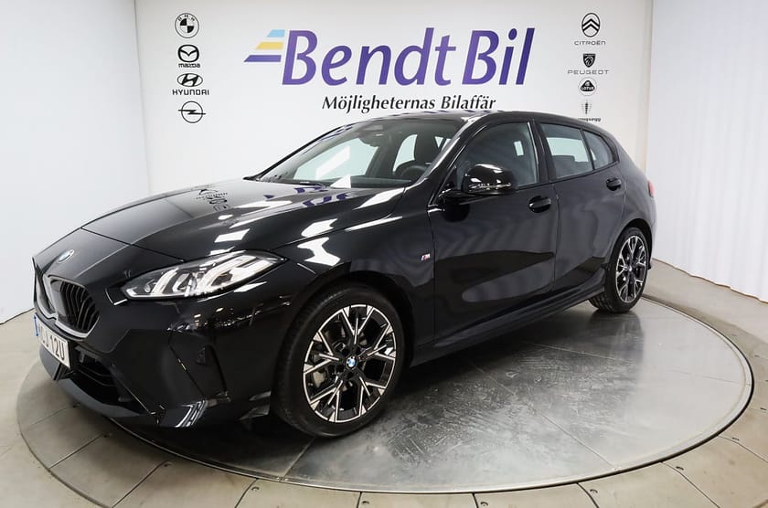 Bild 4 av BMW 120 M Sport | Rattvärme| Backkamera