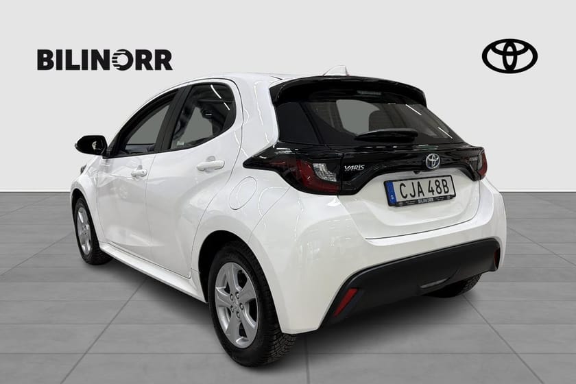 Bild 3 av Toyota Yaris Hybrid 1,5 5D ACTIVE KOMFORTPAKET, Vhjul, Mvärm