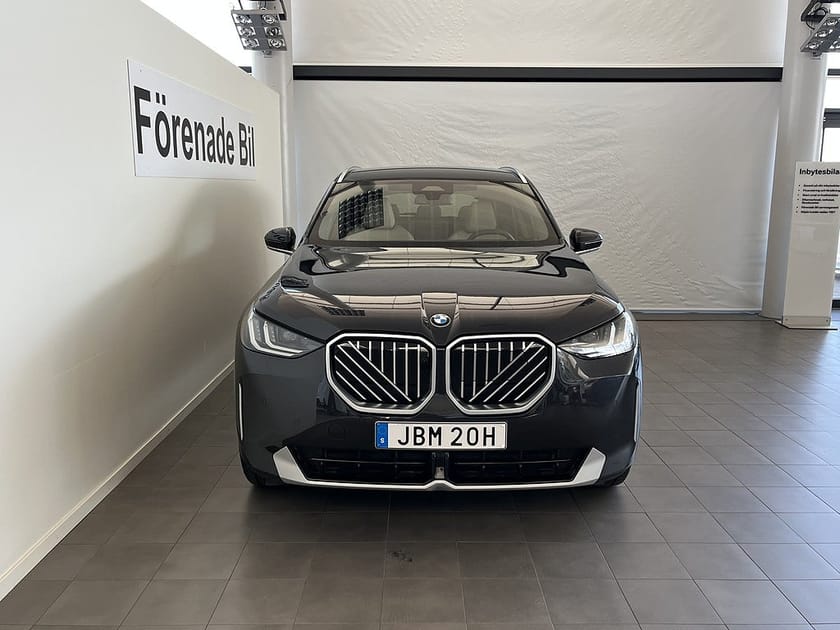 Bild 2 av BMW X3 30e xDrive 4,95 ränta H/K Drag Adpt Farth Rattvärme