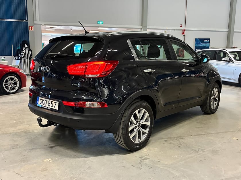 Bild 4 av Kia Sportage 1.7 CRDi Comfort Rattvärme V-hjul Drag