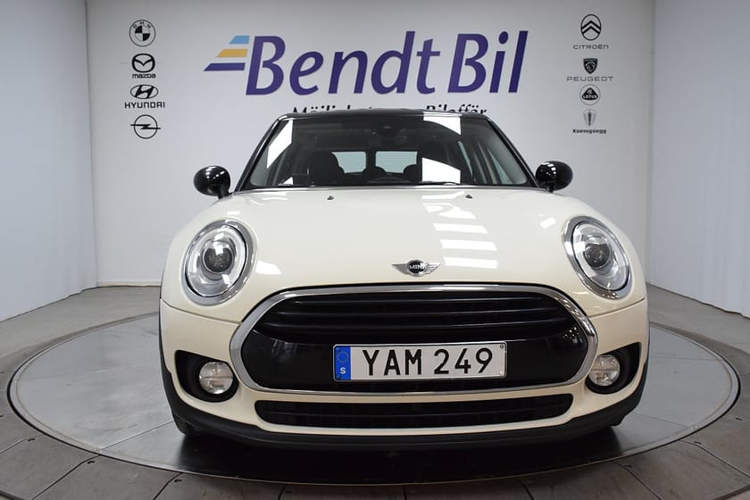 Bild 3 av MINI Cooper Clubman Connected / Farthållare / Nyservad