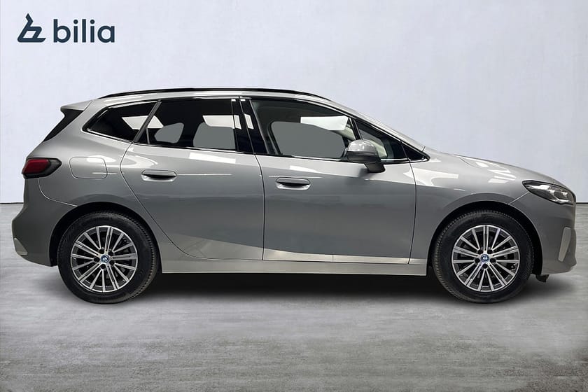 Bild 4 av BMW 225e xDrive Active Tourer /  Luxury Line / Läder /
