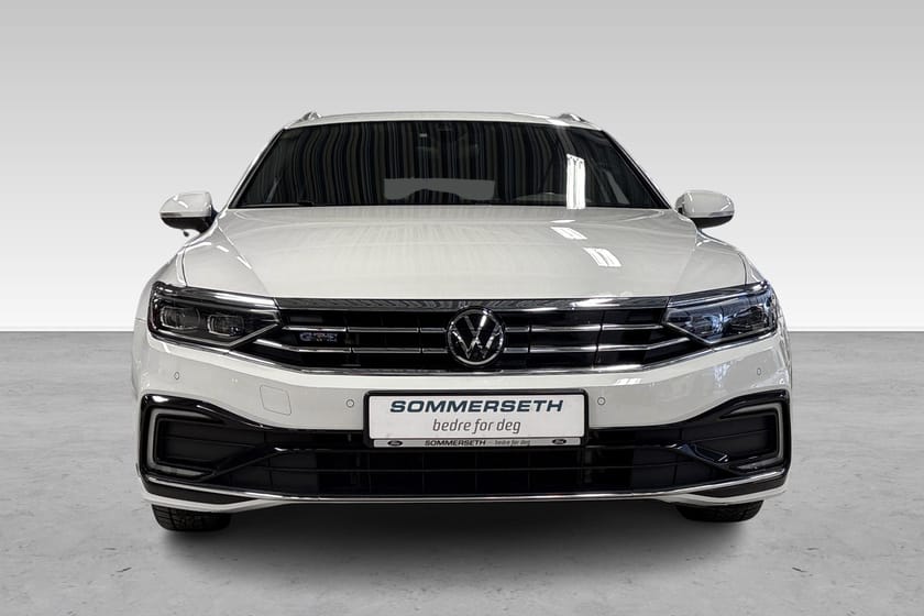 Bilde 4 av Volkswagen Passat Variant GTE LAV KM/Auto/Hybrid/360 kamera/Hengerfeste +++