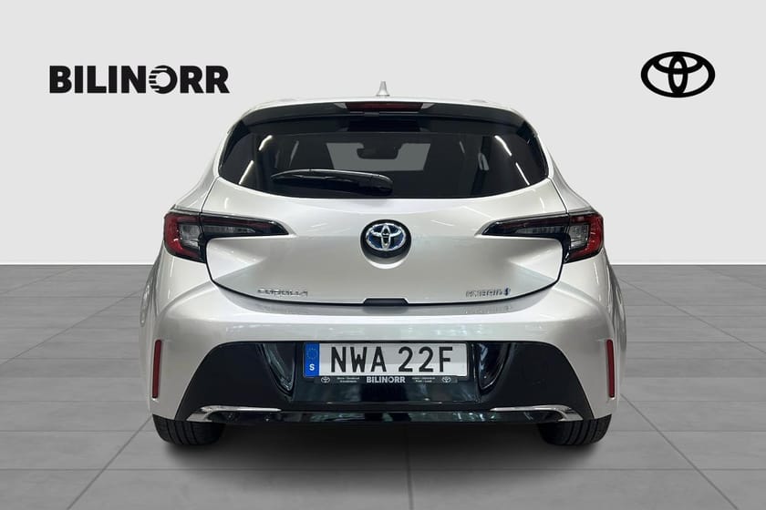 Bild 5 av Toyota Corolla Hybrid 1,8 5D STYLE, Mvärm, Vhjul