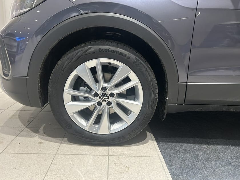 Bild 4 av Volkswagen T-Cross LIFE 1.0 TSI 115 HK DSG7