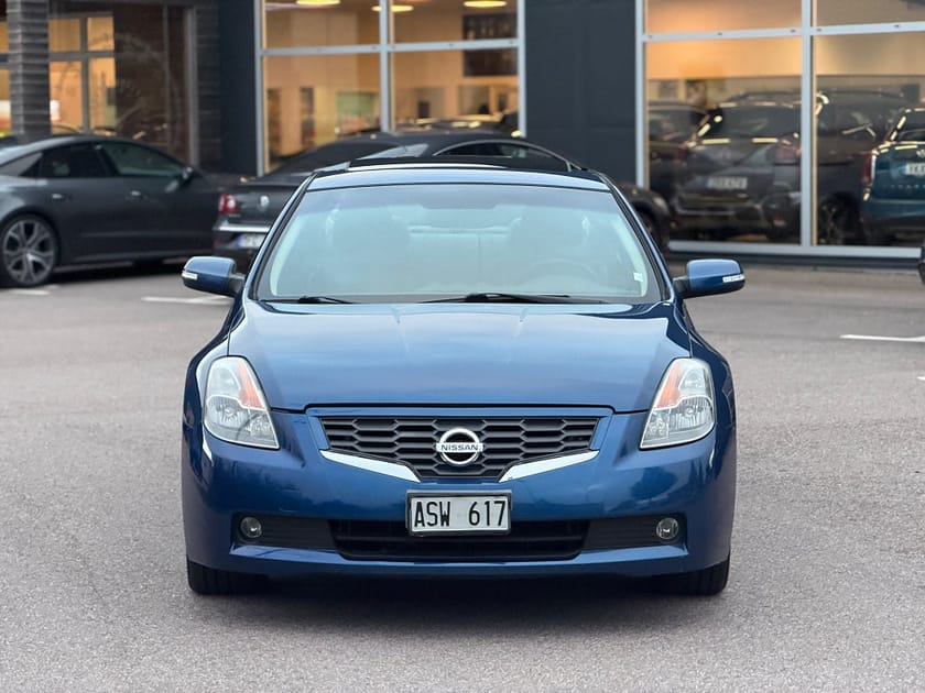 Bild 3 av Nissan Altima Coupé 3.5 V6 XTRONIC-CVT Skinn Taklucka BOSE