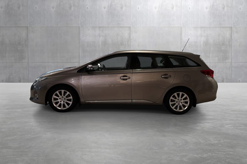 Bilde 2 av Toyota Auris Touring Sports Hybrid | Active | Lav km!
