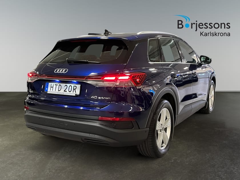 Bild 3 av Audi Q4 40 e-tron 204hk, 2023, dragkrok, backkamera