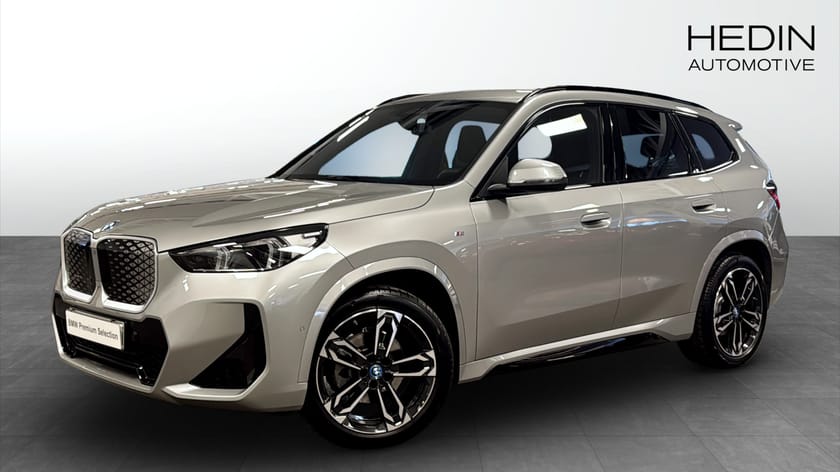 Bild 1 av BMW iX1 eDrive20 M Sport Active Premium 19" DAP