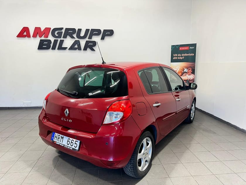 Bild 5 av Renault Clio  Halvkombi 5-dörrars 1.2 E85 Euro 4 Ny besiktigad!