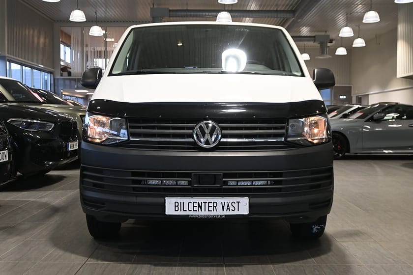 Bild 5 av Volkswagen Transporter Kombi Caravelle TDI 150hk DSG 9-sits Drag Komfortpaket