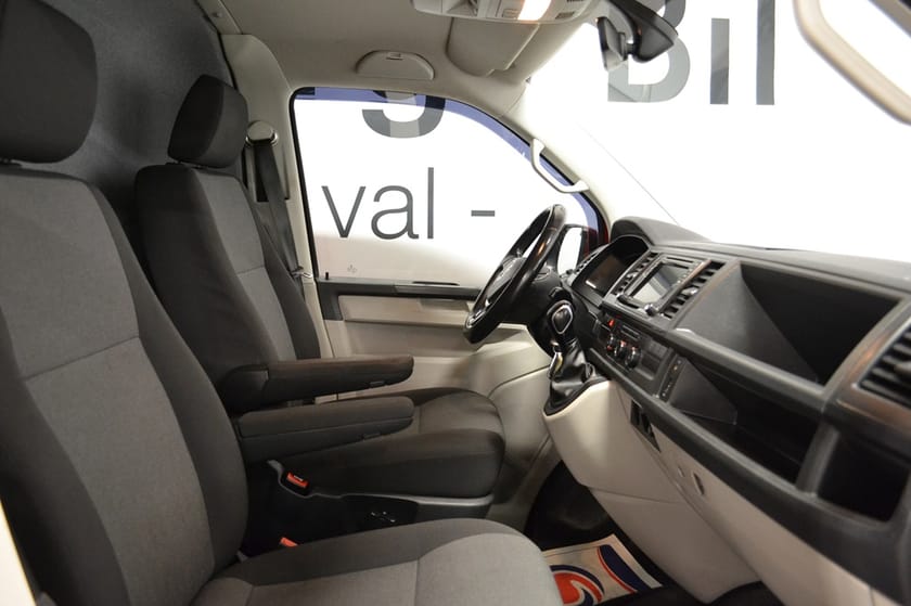 Bild 4 av Volkswagen Transporter 2.0 TDI 4MOTION 204hk Momsbil