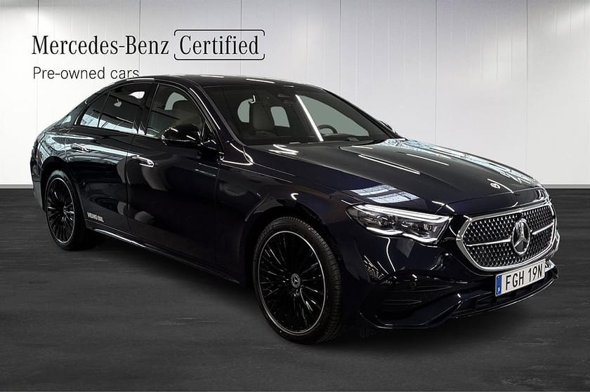 Bild 2 av Mercedes-Benz E 300 e AMG Night Package Superscreen Burmester Drag