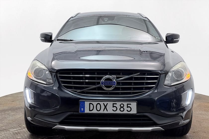 Bild 3 av Volvo XC60 D4 AWD Ocean Race Drag Läder Värmare Rattvärme 181hk