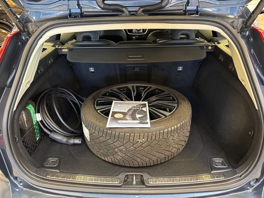 Bild 5 av Volvo V60 T6 Plus Dark Edition
