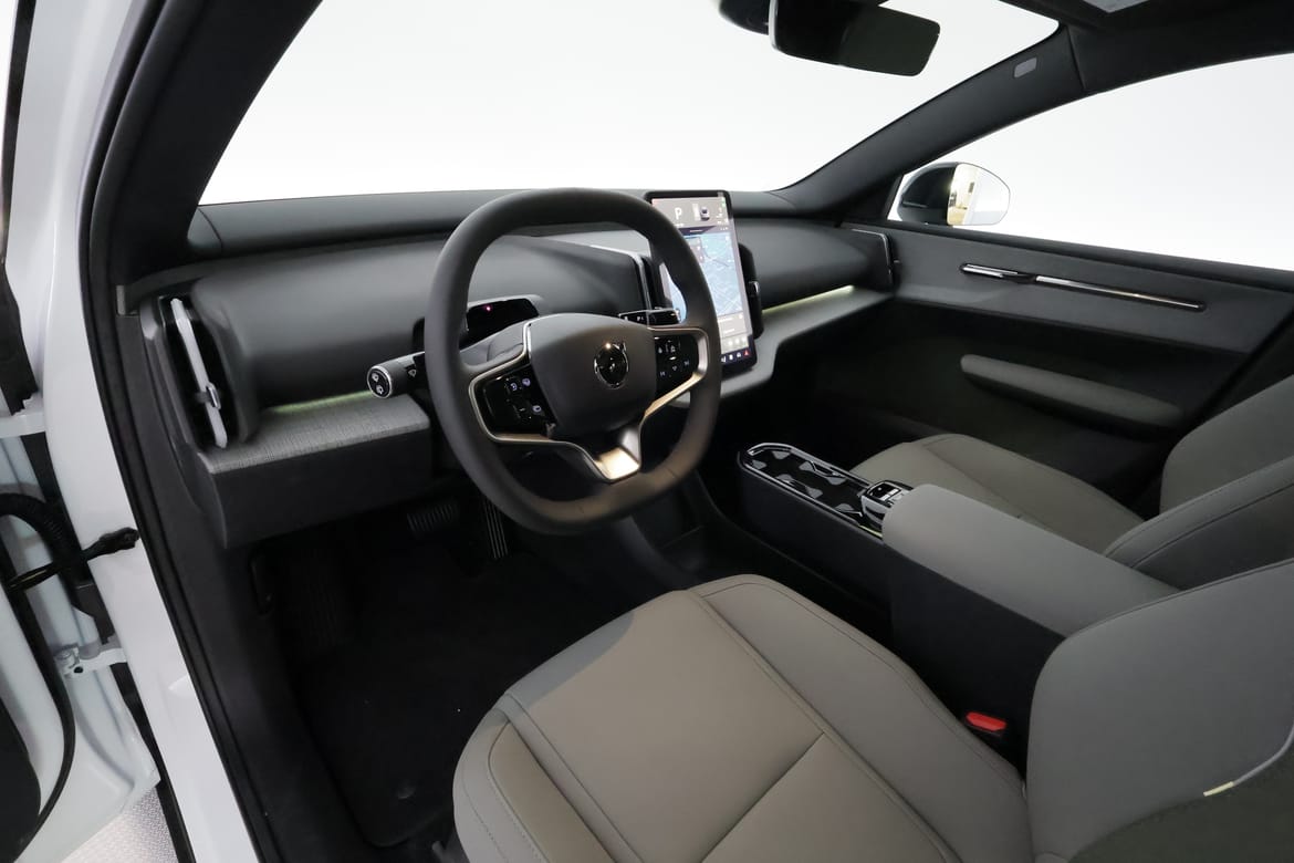 Volvo EX30 2025 - miniatyr 30