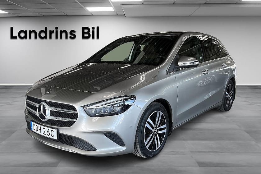 Bild 1 av Mercedes-Benz B 200 d / Backkamera / Multibeam strålkastare / Navi