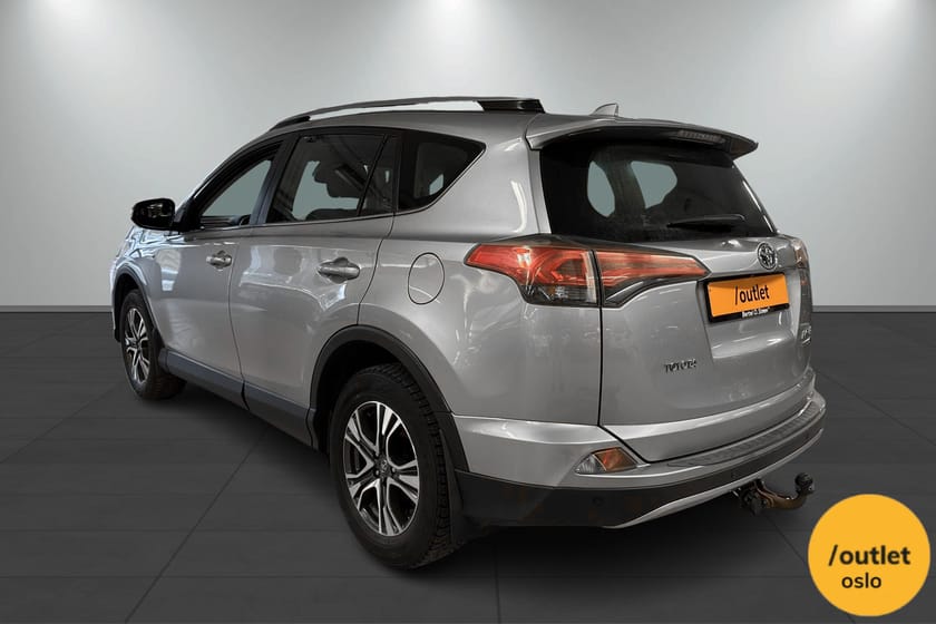 Bilde 3 av Toyota RAV4 Hybrid AWD Active Style 197hk 4x4/Adapt.Cruise/Hengerfeste