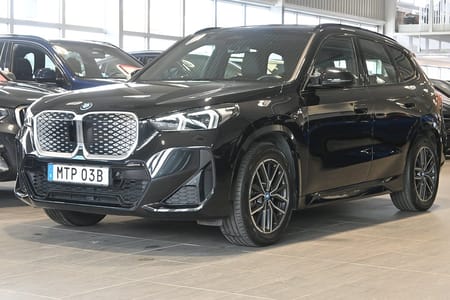 BMW iX1 xDrive30