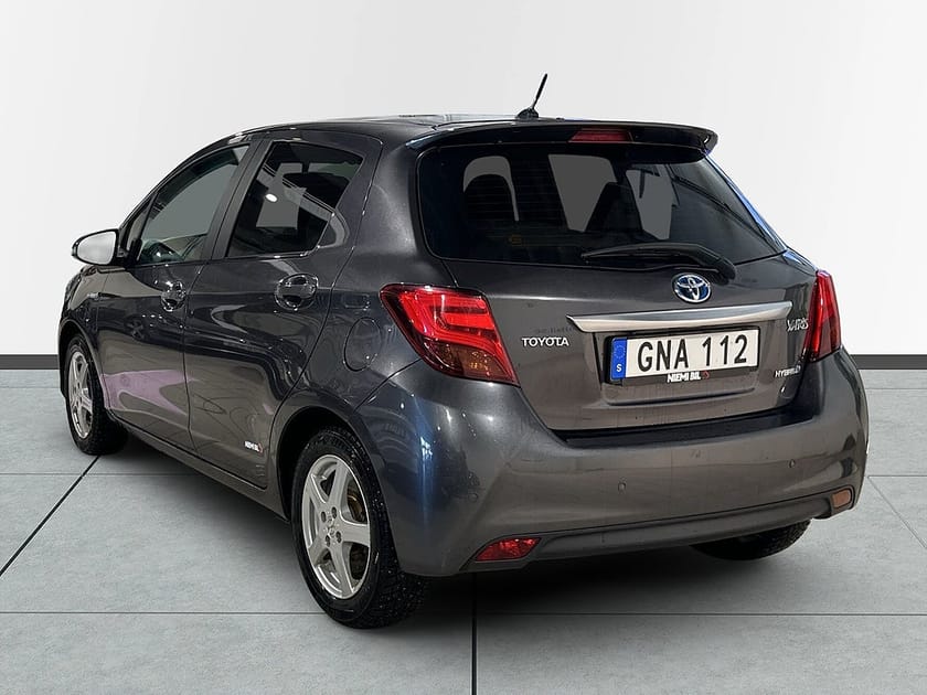Bild 5 av Toyota Yaris Hybrid e-CVT Executive Kamera Kamkedja Mvärm SoV