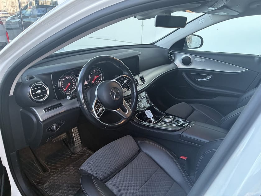 Bild 4 av Mercedes-Benz E 200 T d 200d Avantgarde, Dragkrok Backkamera Farthållare
