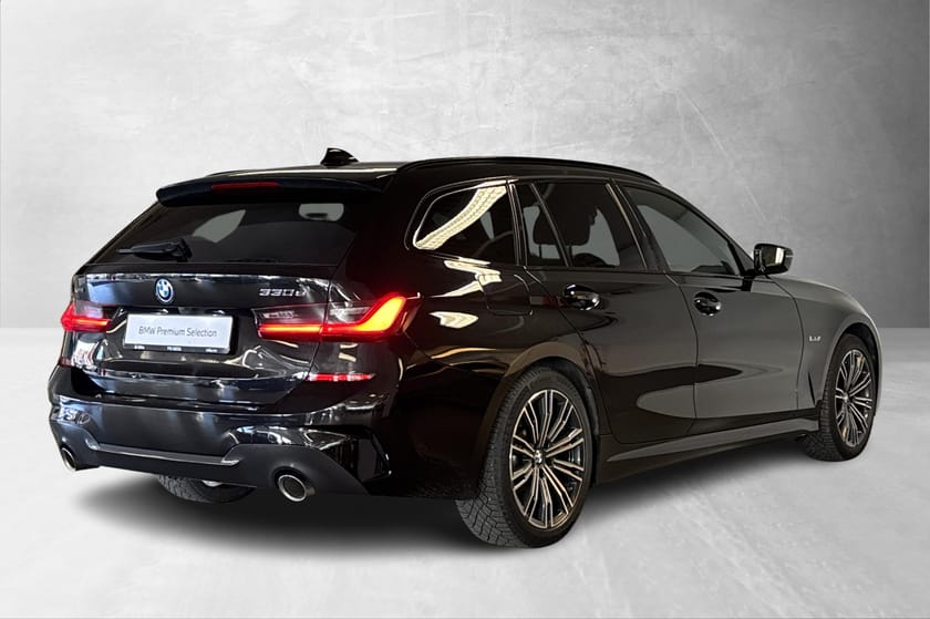 Bilde 3 av BMW 330e xDrive Touring M-Sport, Adp-cruise, Skinn