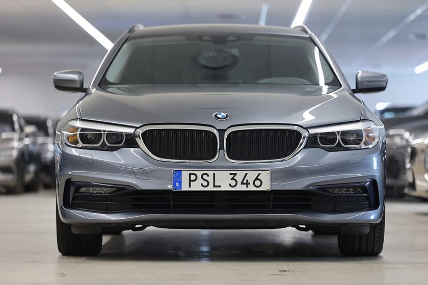 Bild 5 av BMW 520d Touring 190hk Sport Line Navi PDC B-Kamera
