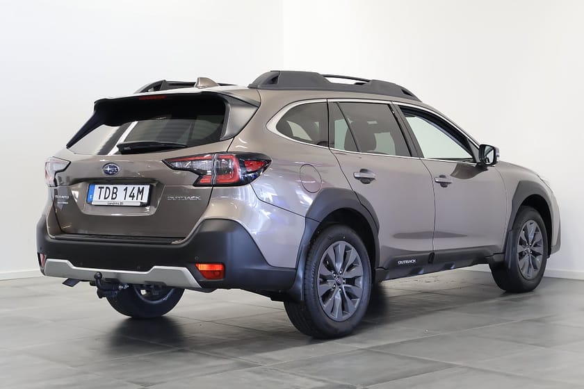 Bild 3 av Subaru Outback 2.5 4WD XFuel Adventure V-Hjul Drag M-Värm LågSkatt
